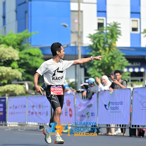Race photo from SURABAYA ISOPLUS MARATHON 2026