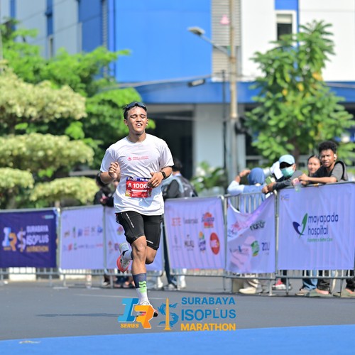 Race photo from SURABAYA ISOPLUS MARATHON 2026