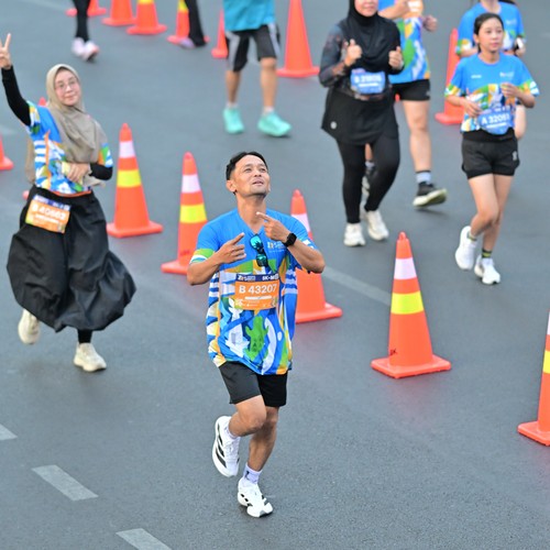 Race photo from SURABAYA ISOPLUS MARATHON 2026