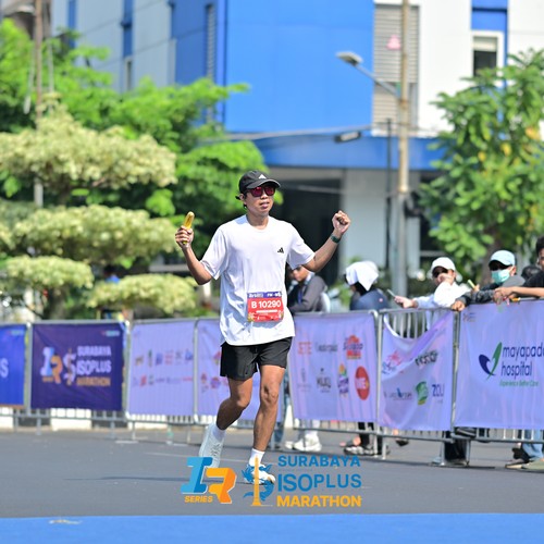 Race photo from SURABAYA ISOPLUS MARATHON 2026