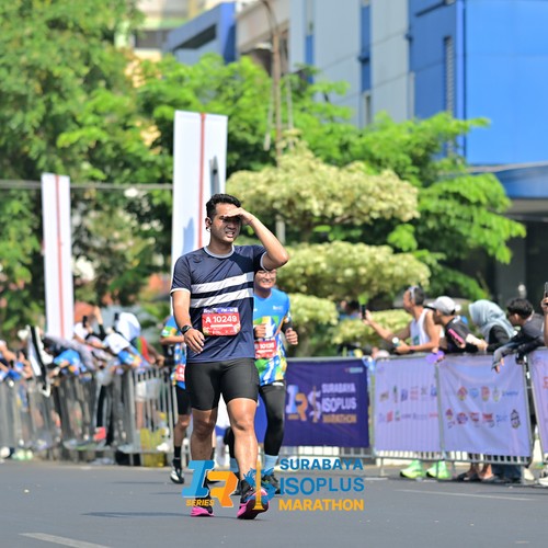 Race photo from SURABAYA ISOPLUS MARATHON 2026