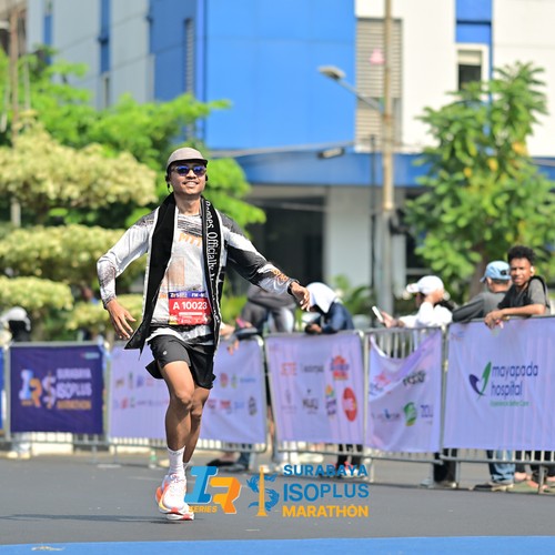 Race photo from SURABAYA ISOPLUS MARATHON 2026