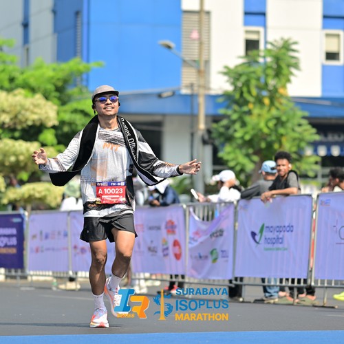 Race photo from SURABAYA ISOPLUS MARATHON 2026