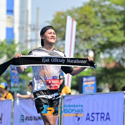 Race photo from SURABAYA ISOPLUS MARATHON 2026