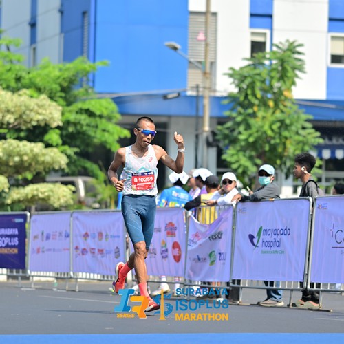 Race photo from SURABAYA ISOPLUS MARATHON 2026