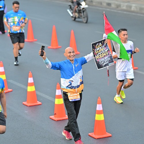 Race photo from SURABAYA ISOPLUS MARATHON 2026