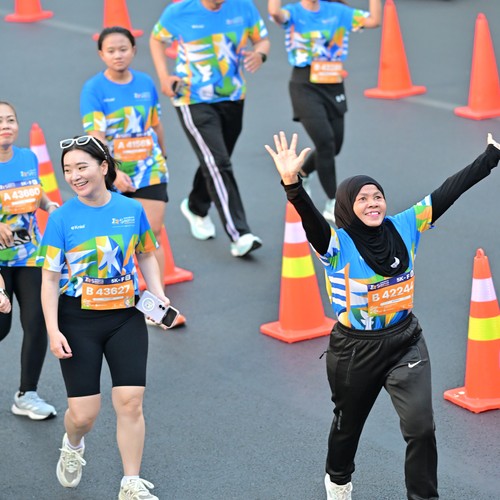 Race photo from SURABAYA ISOPLUS MARATHON 2026