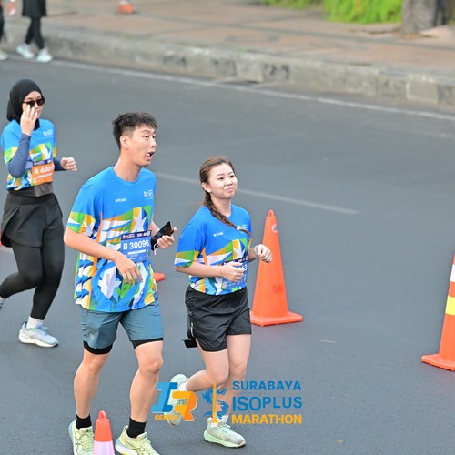 Race photo from SURABAYA ISOPLUS MARATHON 2026