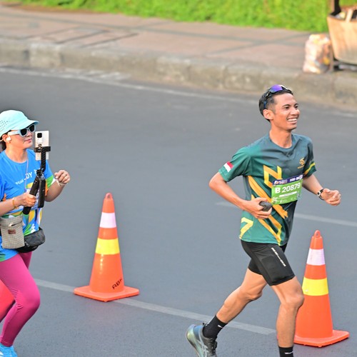 Race photo from SURABAYA ISOPLUS MARATHON 2026