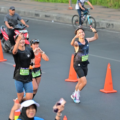 Race photo from SURABAYA ISOPLUS MARATHON 2026