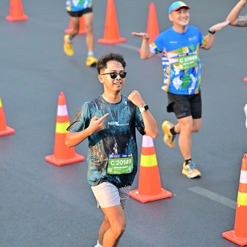 Race photo from SURABAYA ISOPLUS MARATHON 2026