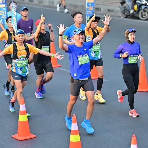 Race photo from SURABAYA ISOPLUS MARATHON 2026