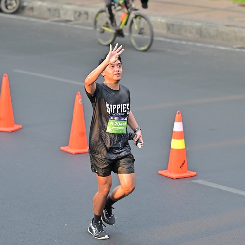 Race photo from SURABAYA ISOPLUS MARATHON 2026