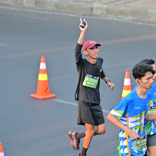 Race photo from SURABAYA ISOPLUS MARATHON 2026