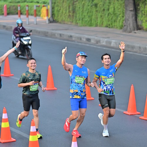 Race photo from SURABAYA ISOPLUS MARATHON 2026