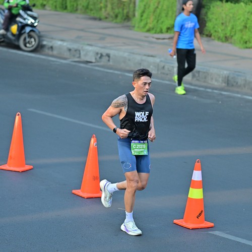 Race photo from SURABAYA ISOPLUS MARATHON 2026