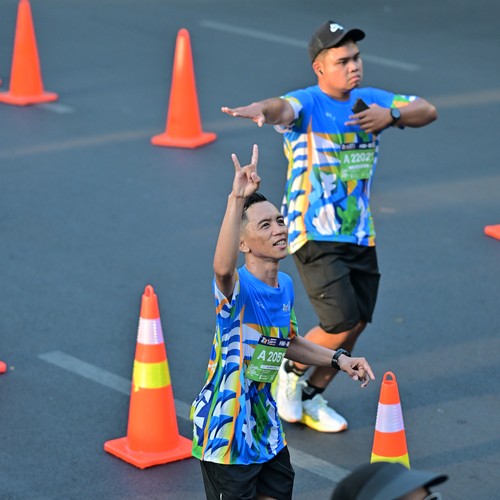 Race photo from SURABAYA ISOPLUS MARATHON 2026