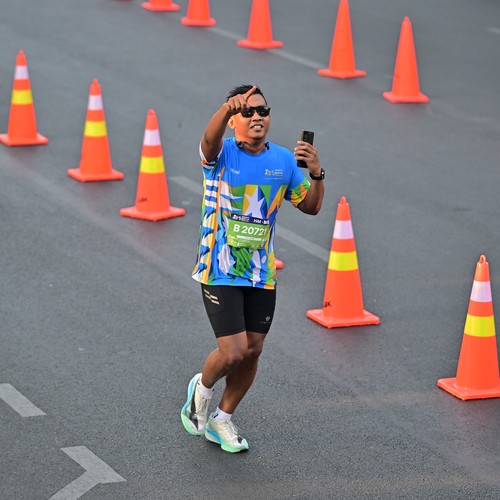 Race photo from SURABAYA ISOPLUS MARATHON 2026