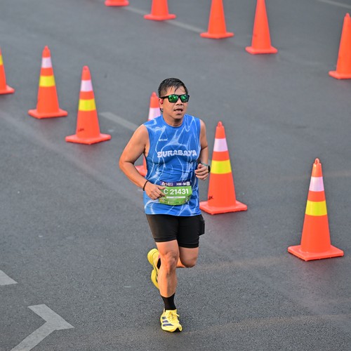 Race photo from SURABAYA ISOPLUS MARATHON 2026