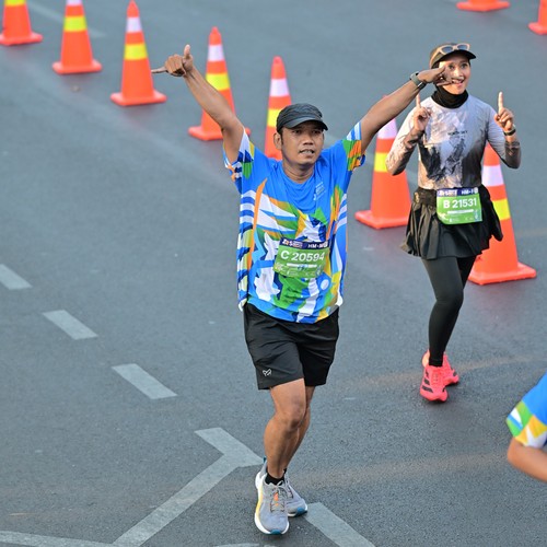Race photo from SURABAYA ISOPLUS MARATHON 2026