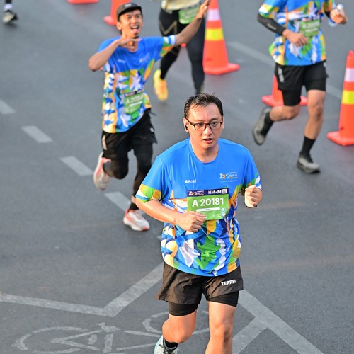 Race photo from SURABAYA ISOPLUS MARATHON 2026