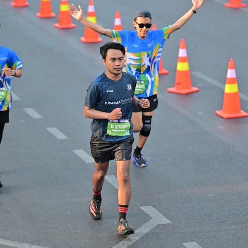 Race photo from SURABAYA ISOPLUS MARATHON 2026