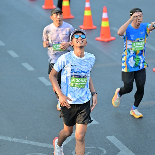 Race photo from SURABAYA ISOPLUS MARATHON 2026