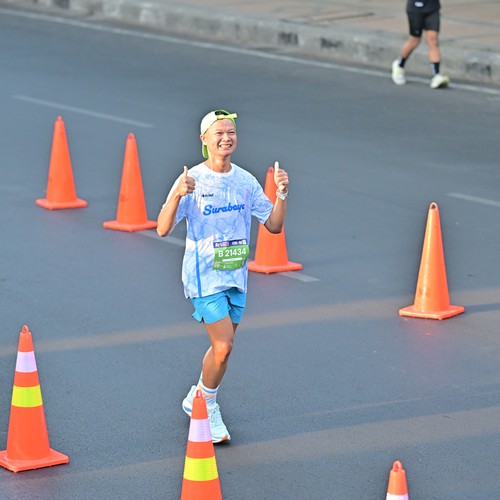 Race photo from SURABAYA ISOPLUS MARATHON 2026