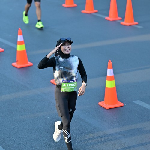 Race photo from SURABAYA ISOPLUS MARATHON 2026
