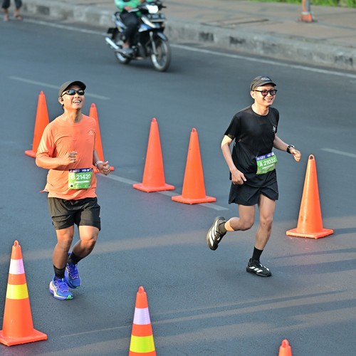 Race photo from SURABAYA ISOPLUS MARATHON 2026