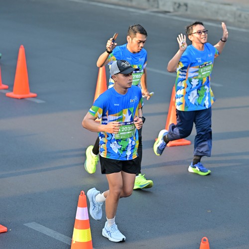 Race photo from SURABAYA ISOPLUS MARATHON 2026