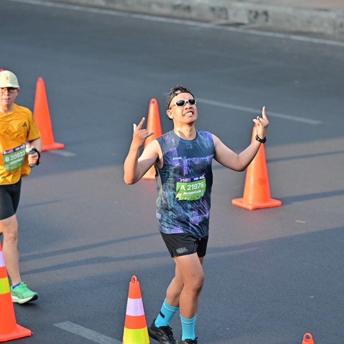 Race photo from SURABAYA ISOPLUS MARATHON 2026