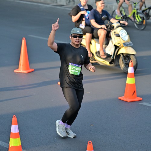 Race photo from SURABAYA ISOPLUS MARATHON 2026