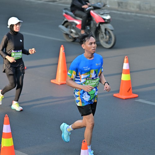 Race photo from SURABAYA ISOPLUS MARATHON 2026