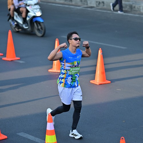 Race photo from SURABAYA ISOPLUS MARATHON 2026
