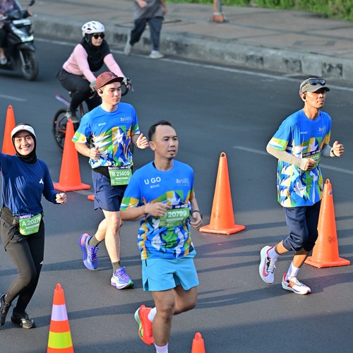 Race photo from SURABAYA ISOPLUS MARATHON 2026