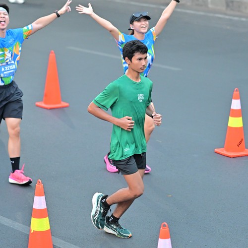 Race photo from SURABAYA ISOPLUS MARATHON 2026