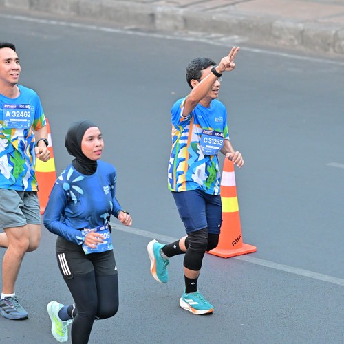 Race photo from SURABAYA ISOPLUS MARATHON 2026