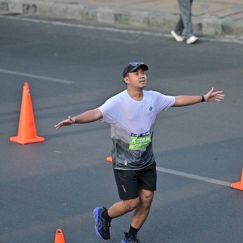 Race photo from SURABAYA ISOPLUS MARATHON 2026