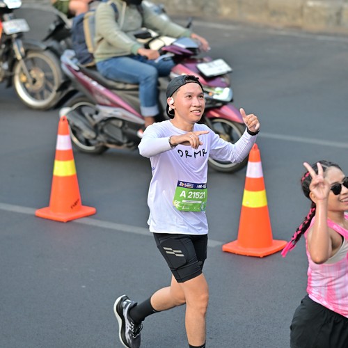 Race photo from SURABAYA ISOPLUS MARATHON 2026