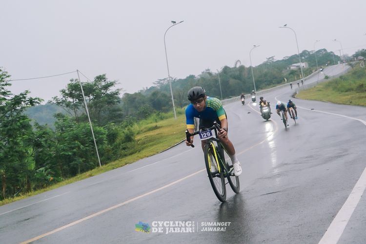 Race photo from Cycling de Jabar 2024