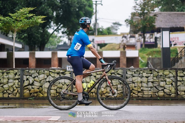 Race photo from Cycling de Jabar 2024