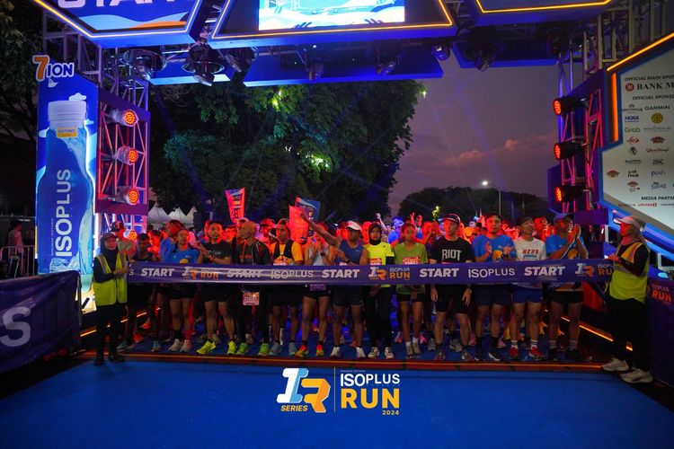 Race photo from Isoplus Run 2024 Surabaya