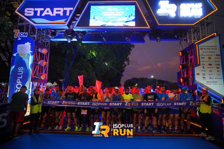 Race photo from Isoplus Run 2024 Surabaya