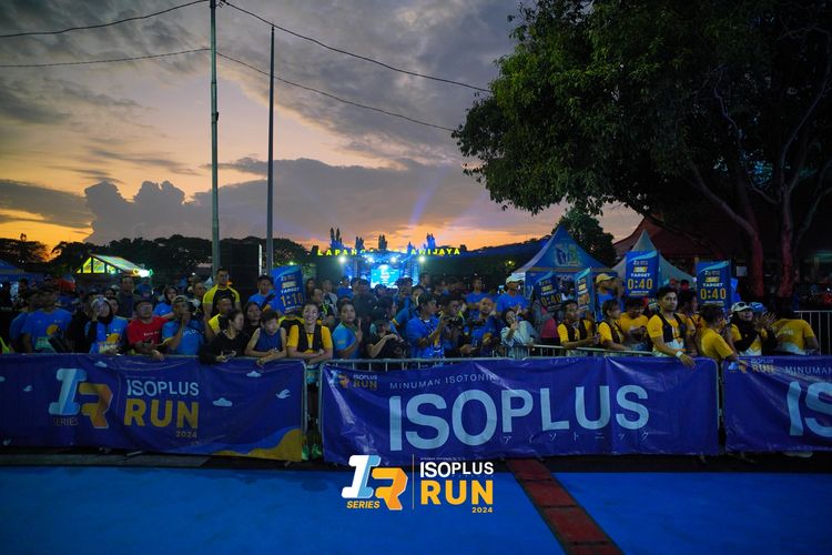Race photo from Isoplus Run 2024 Surabaya
