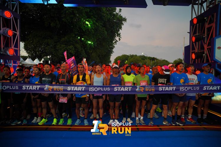 Race photo from Isoplus Run 2024 Surabaya