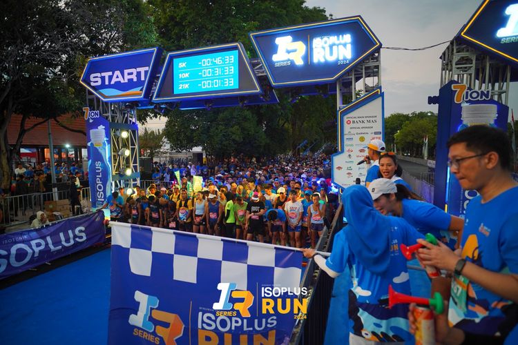 Race photo from Isoplus Run 2024 Surabaya