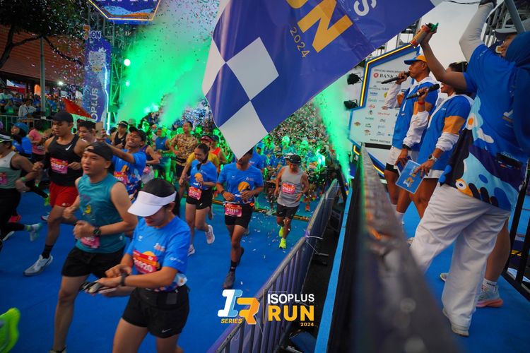 Race photo from Isoplus Run 2024 Surabaya
