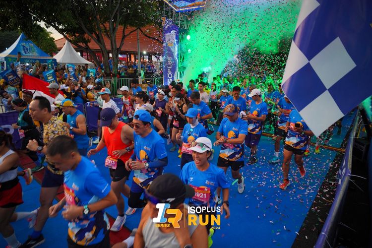 Race photo from Isoplus Run 2024 Surabaya
