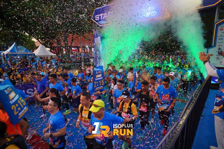 Race photo from Isoplus Run 2024 Surabaya